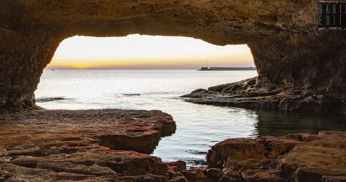 Torre a Mare, nei meandri di Grotta della Regina: l� dove Bona Sforza faceva il bagno senza veli